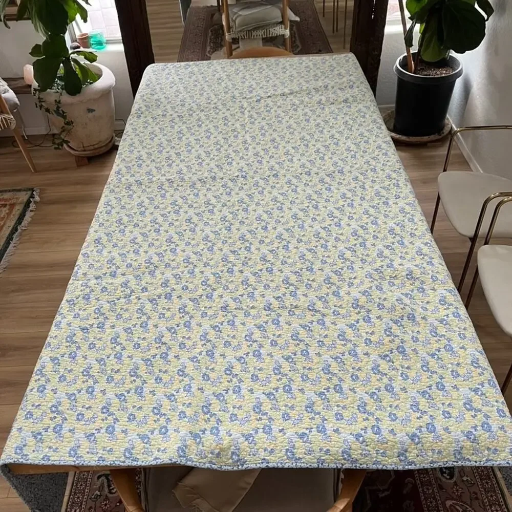 VTG Light Yellow Floral Quilted Cotton Bedspread Coverlet 83 x 64 French Country